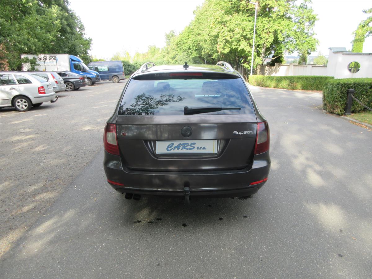 skoda-superb-2-0-tdi-zavada-prev-panorama-tazne - 7