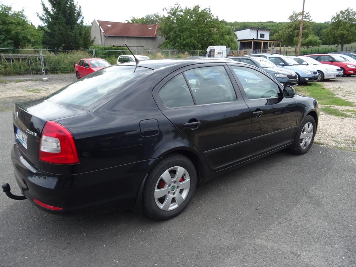 skoda-octavia-1-6-tdi-77-kw - 6