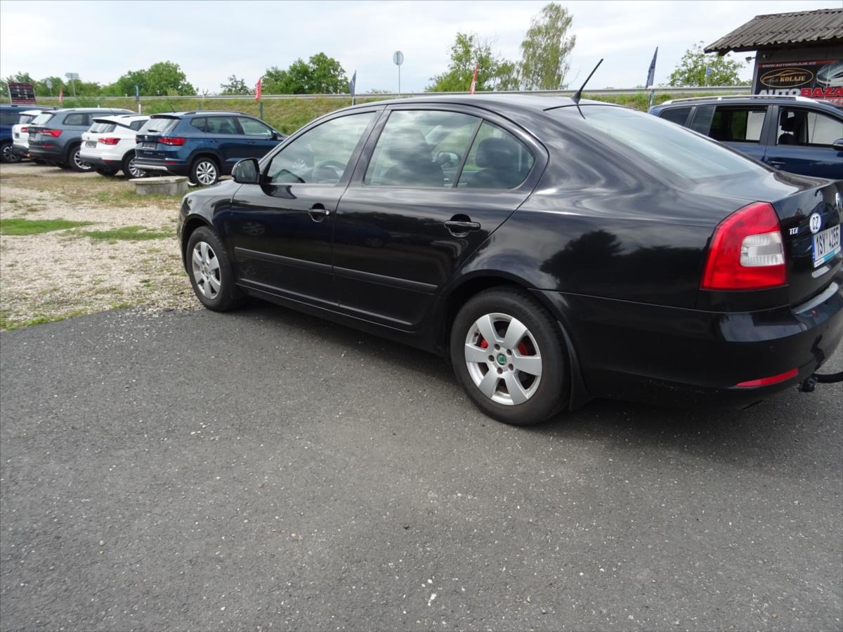 skoda-octavia-1-6-tdi-77-kw - 7