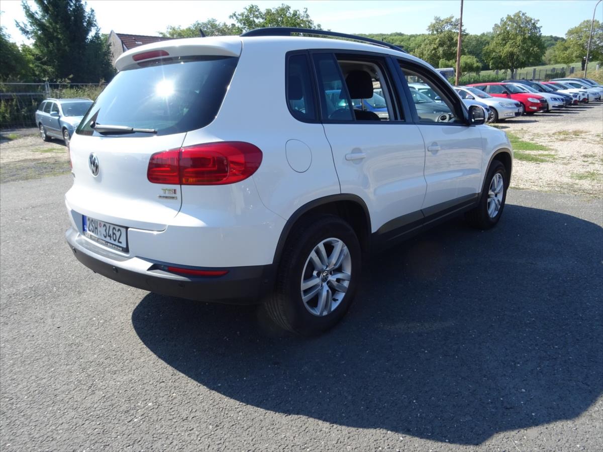 volkswagen-tiguan-1-4-koupen-v-cr-1-majitel - 9