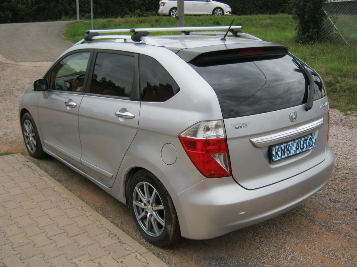 honda-fr-v-1-7 - 3