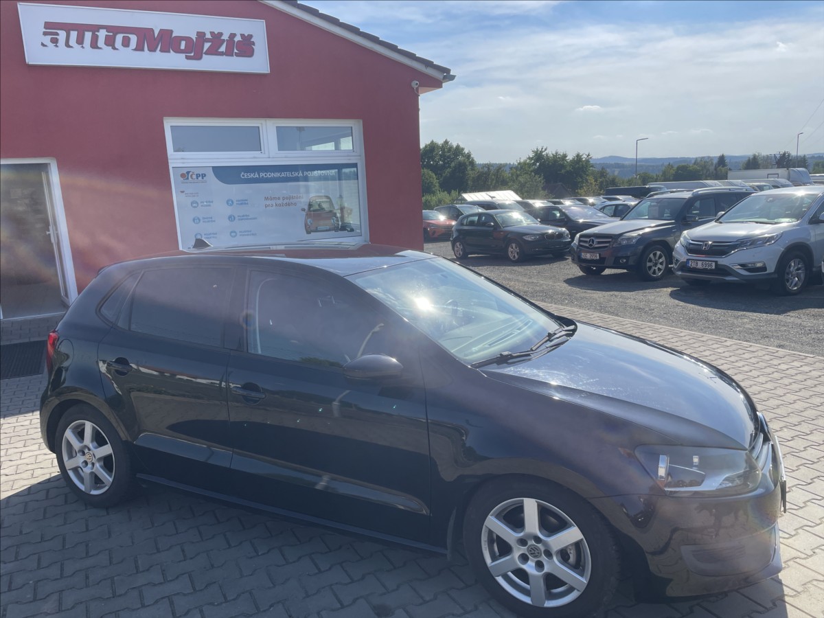 volkswagen-polo-1-6-tdi-digiklima-nova-stk-pekne - 7