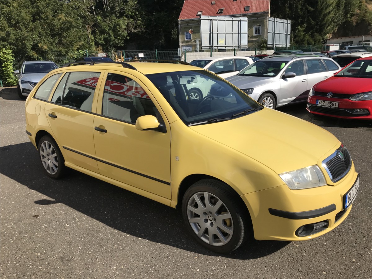 skoda-fabia-2-0-i-kw-combi-sport - 3