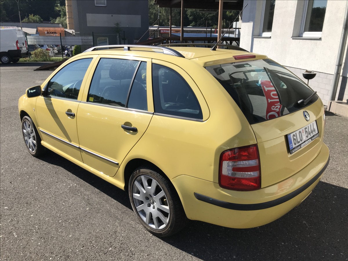 skoda-fabia-2-0-i-kw-combi-sport - 5