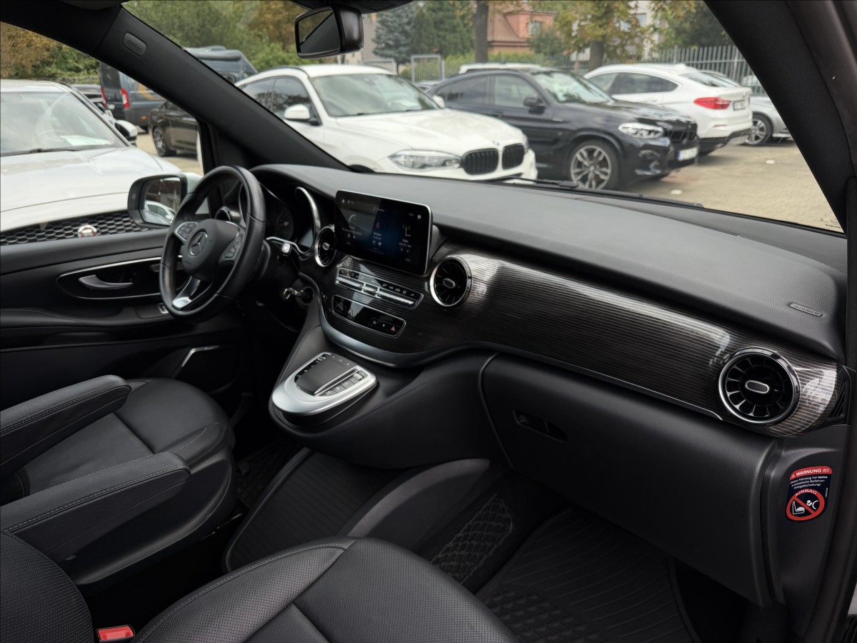 mercedes-benz-tridy-v-300d-l-4matic - 9
