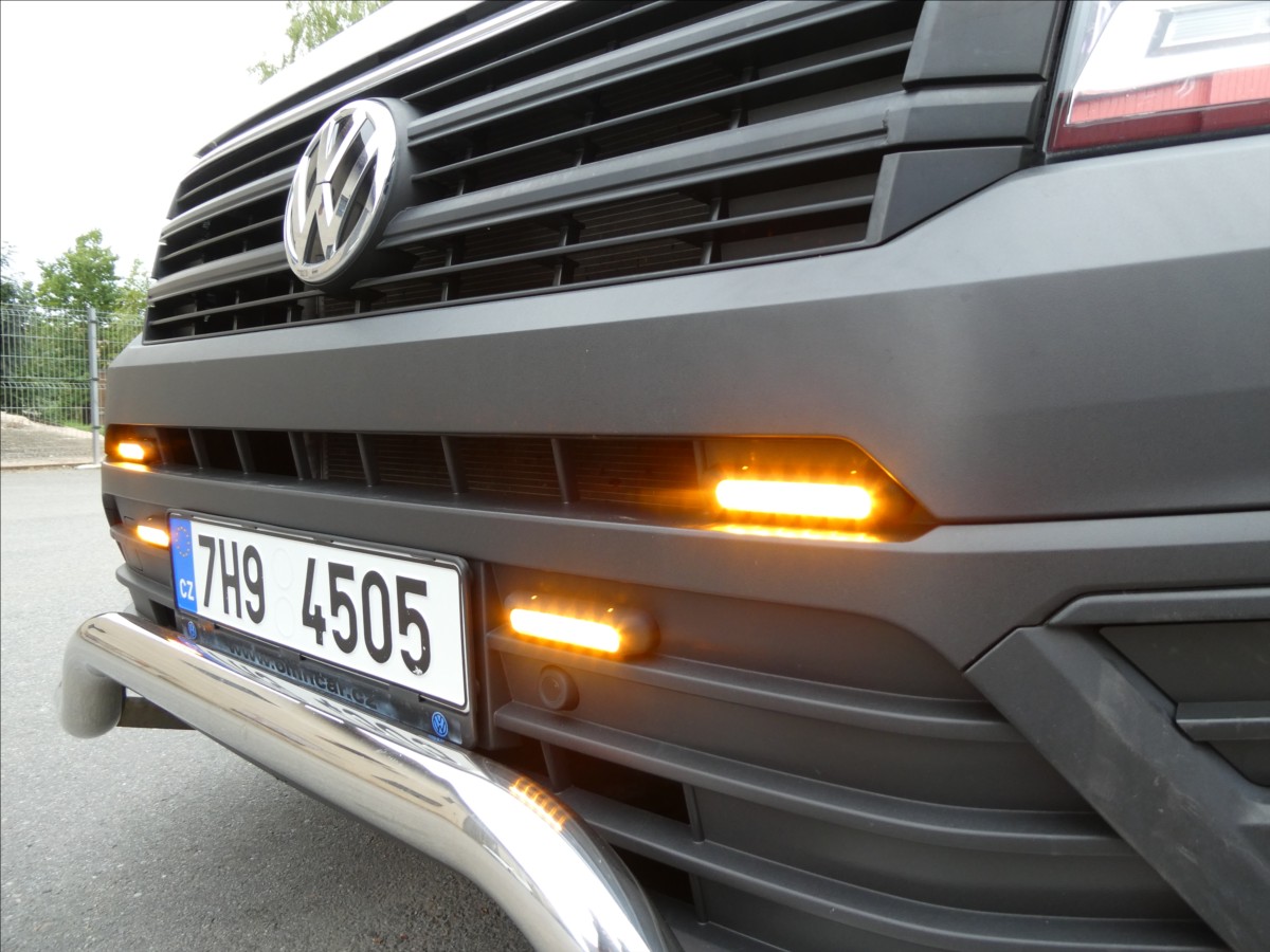 volkswagen-crafter-2-0-tdi-103kw-dph-serviska-cr - 5