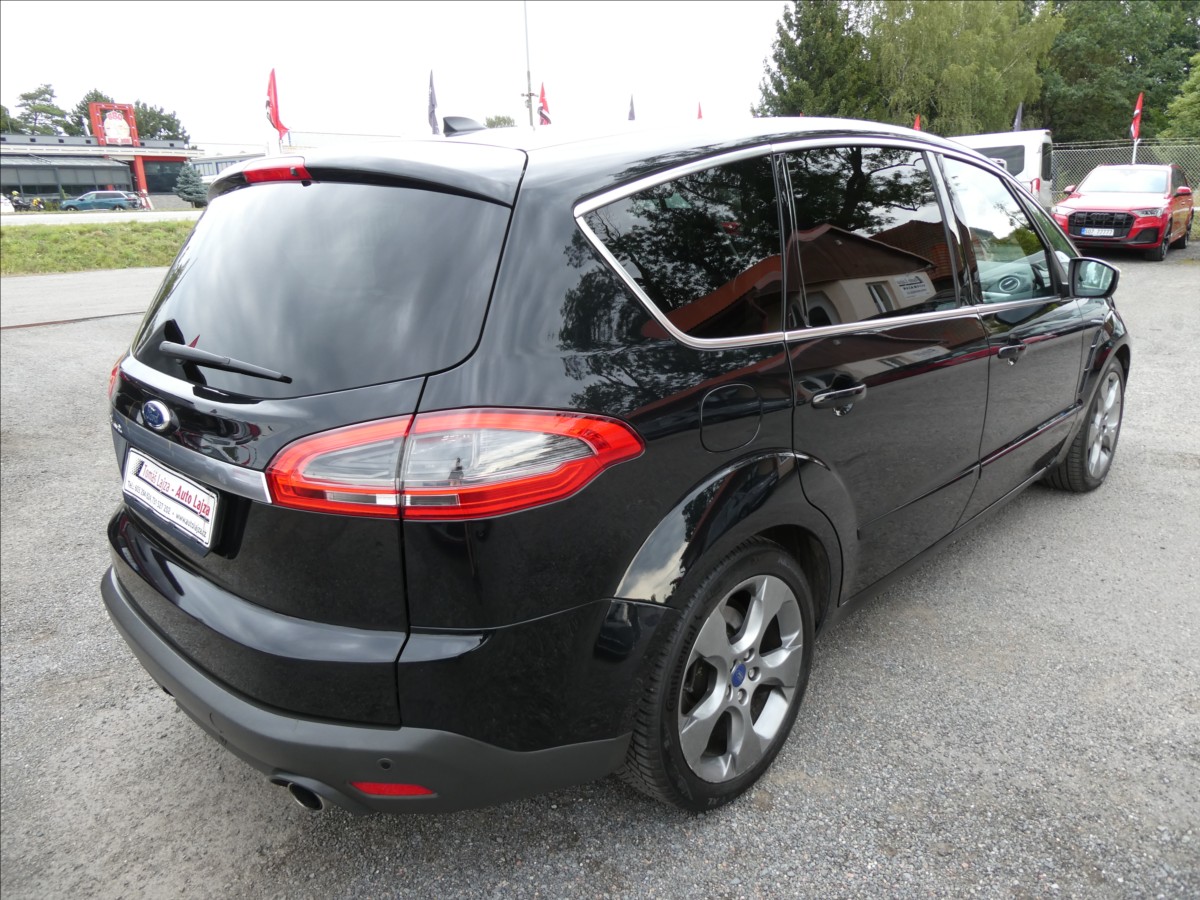 ford-s-max-2-0-ecoboost-titanium-at-zaves - 8