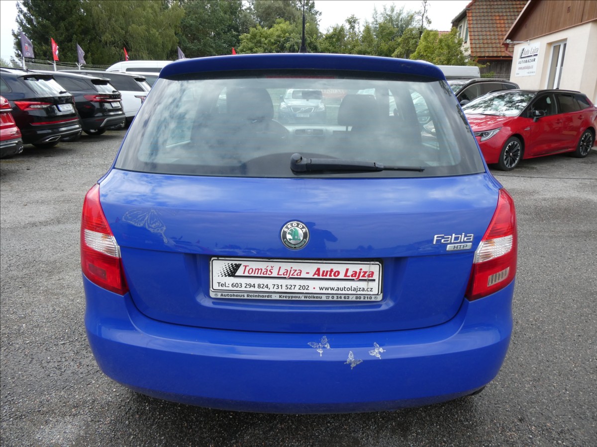 skoda-fabia-1-2-htp-1-majitel-klimatizace - 6