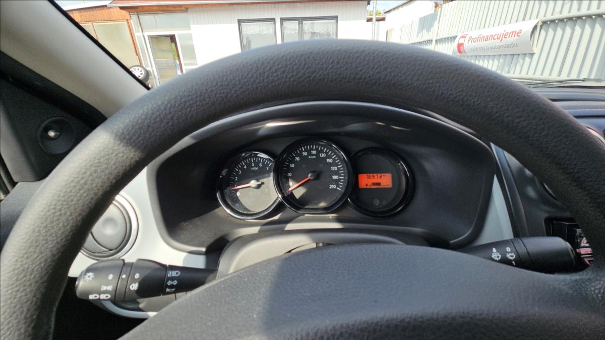 dacia-logan-1-2-ii-16v-ambiance - 8