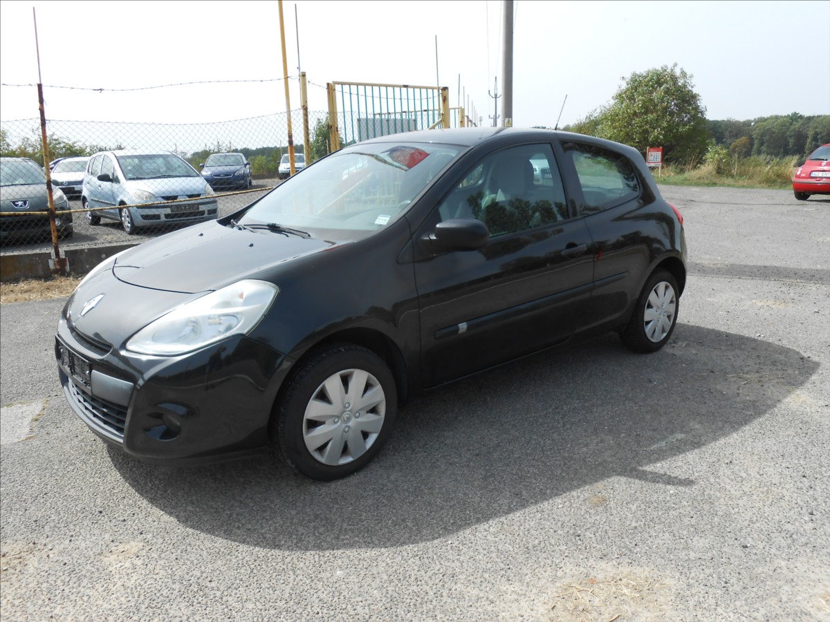 Renault Clio 1,2 55 kW  Serviska