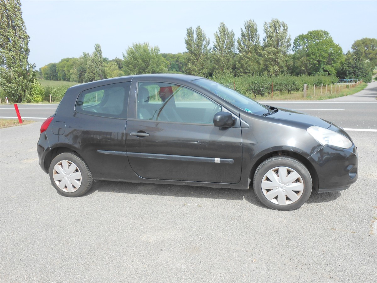 renault-clio-1-2-55-kw-serviska - 5