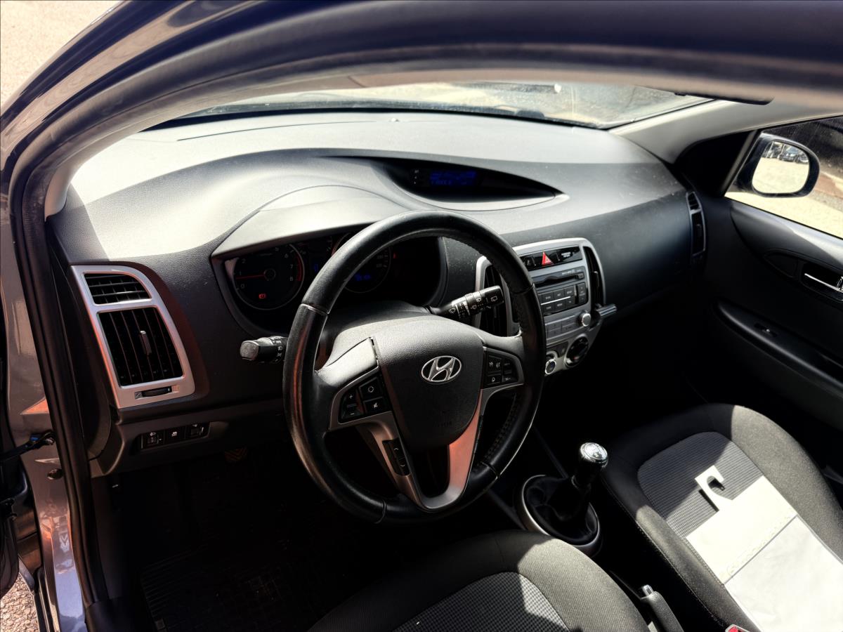 hyundai-i20-1-3-i - 8