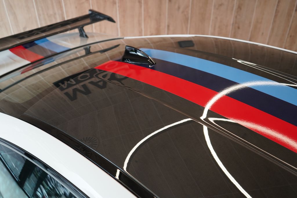 bmw-m4-gts-dtm-champion-edition - 6
