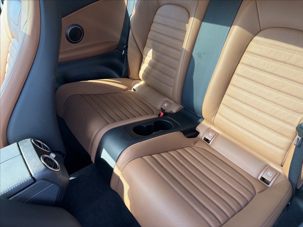 mercedes-benz-tridy-c-2-0-c-220d-4m-kupe-cz-1majitel - 8
