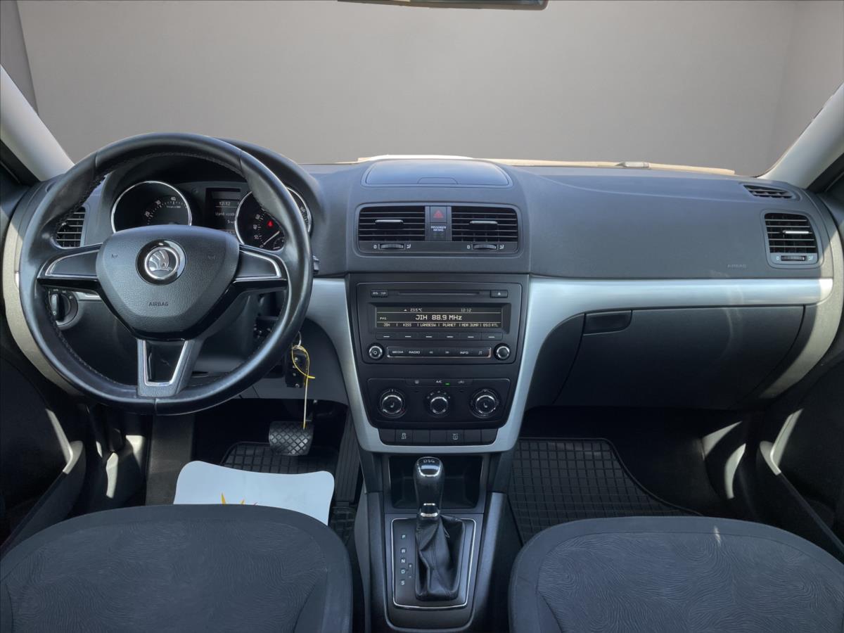 skoda-yeti-1-4-tsi-90kw-dsg-klima-vyhr-sedadla-tazne-nove-brzdy-a-rozvody-servisni-historie - 9