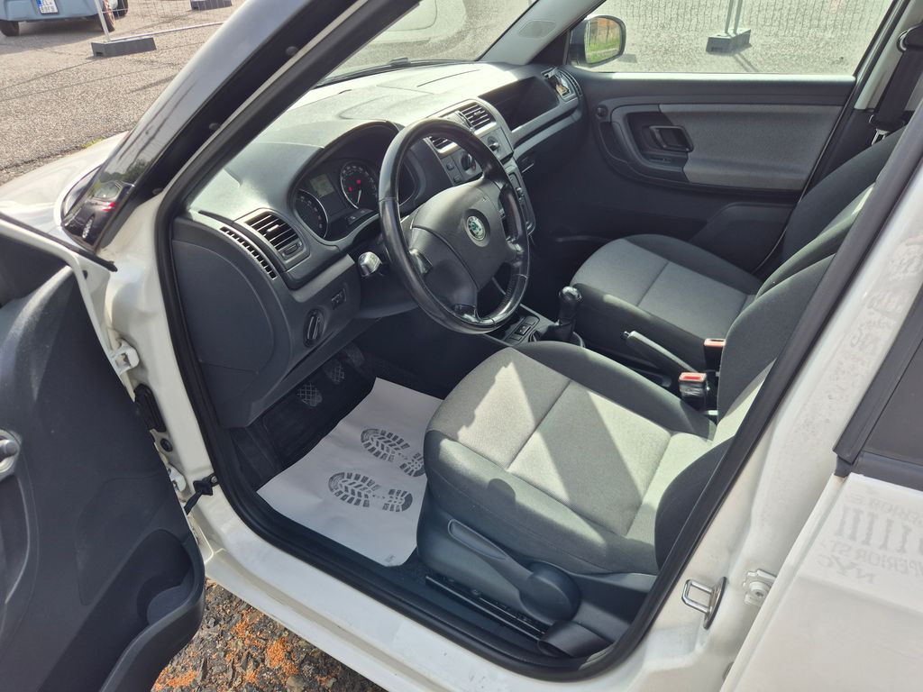 skoda-fabia-1-6tdi-55kw-klima-pekny-stav - 8