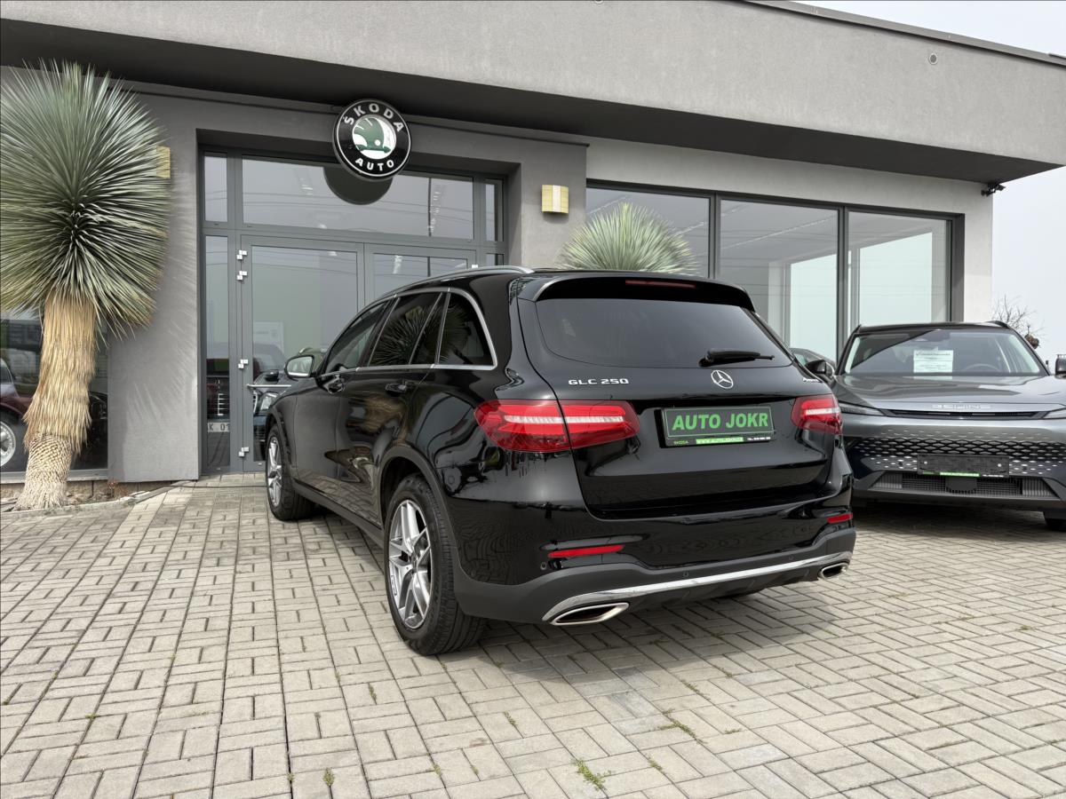 mercedes-benz-glc-250-4matic-155kw-amg-aut-led - 6