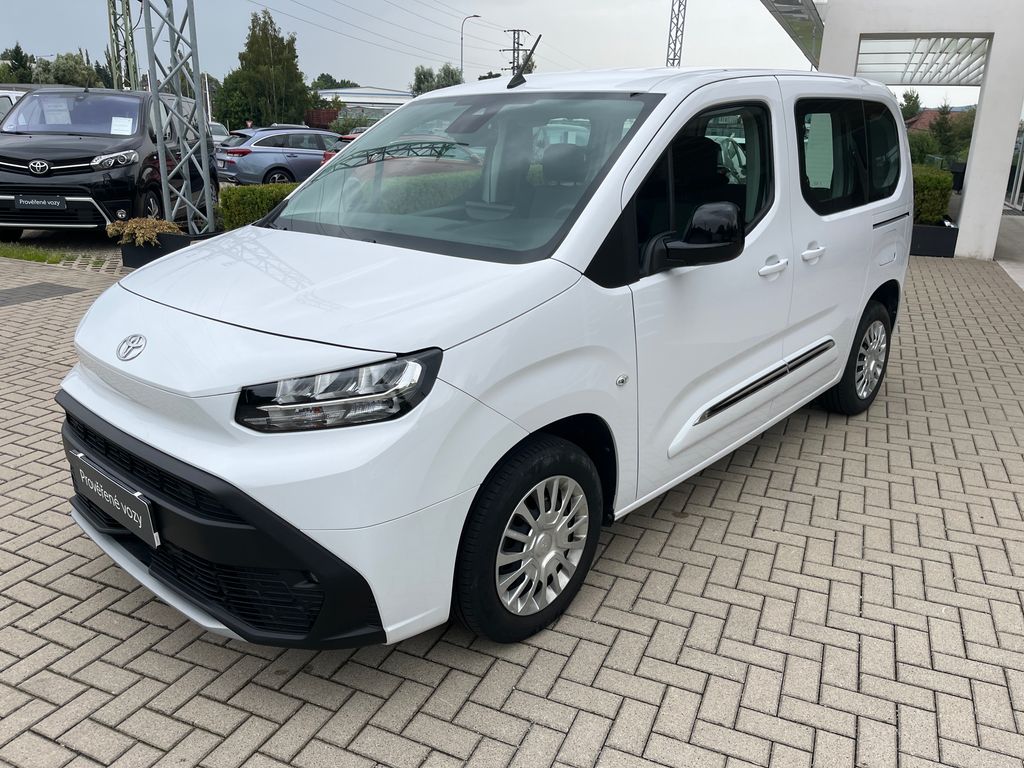 toyota-proace-city-verso-1-5-d4-d-100k-business-l1-6mt - 1