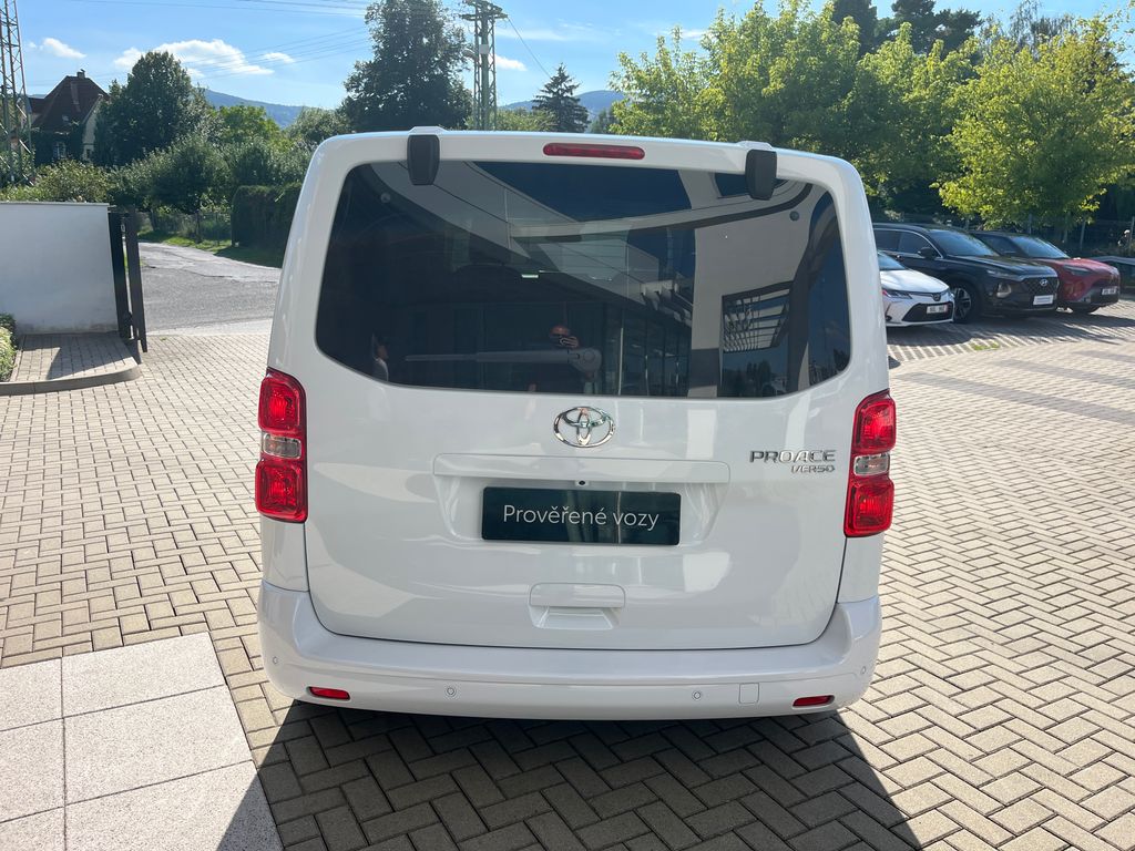 toyota-proace-verso-2-0d-144k-l1-family-webasto-8s - 4
