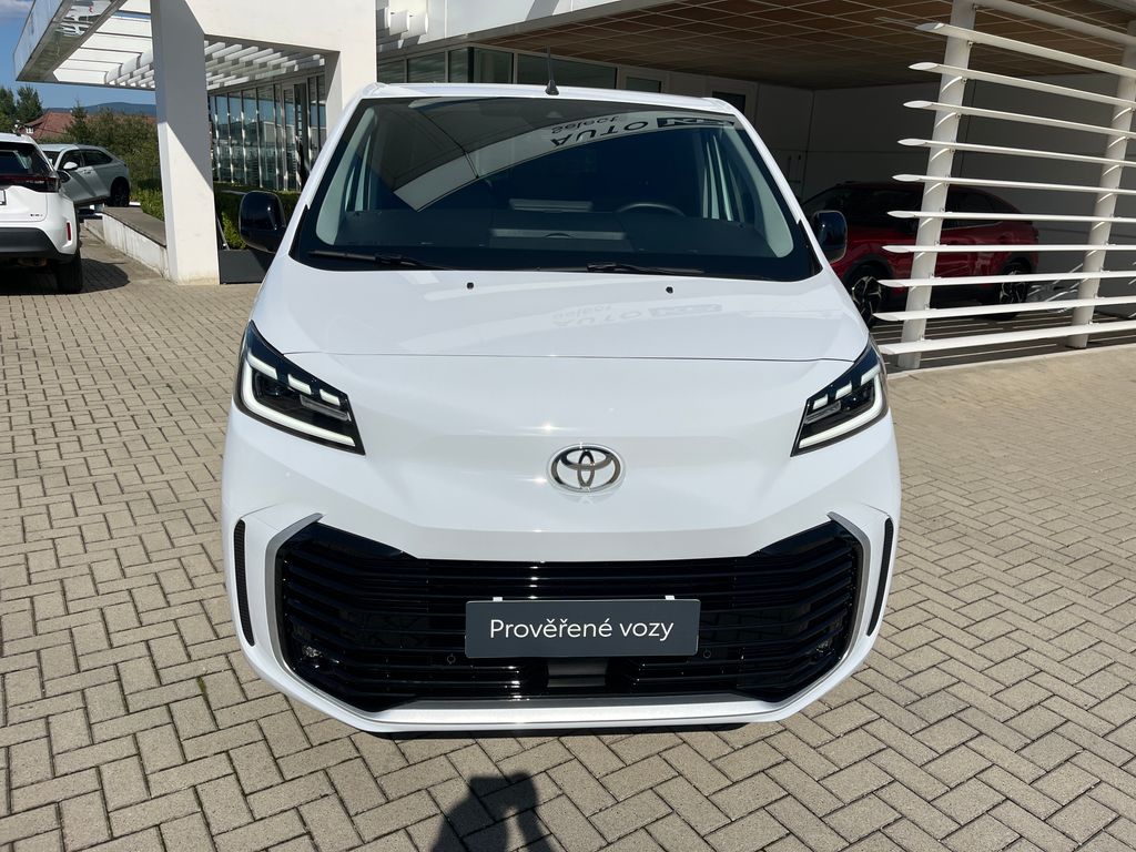 toyota-proace-verso-2-0d-144k-l1-family-webasto-8s - 8