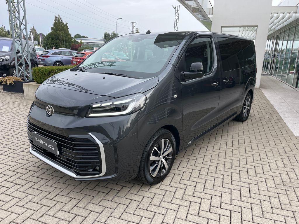 toyota-proace-verso-2-0d-144k-l1-family-webasto-8s - 1