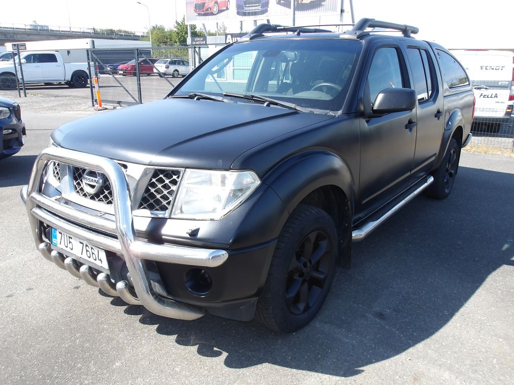 nissan-navara-2-5tdci-4x4-naj-200000km - 1