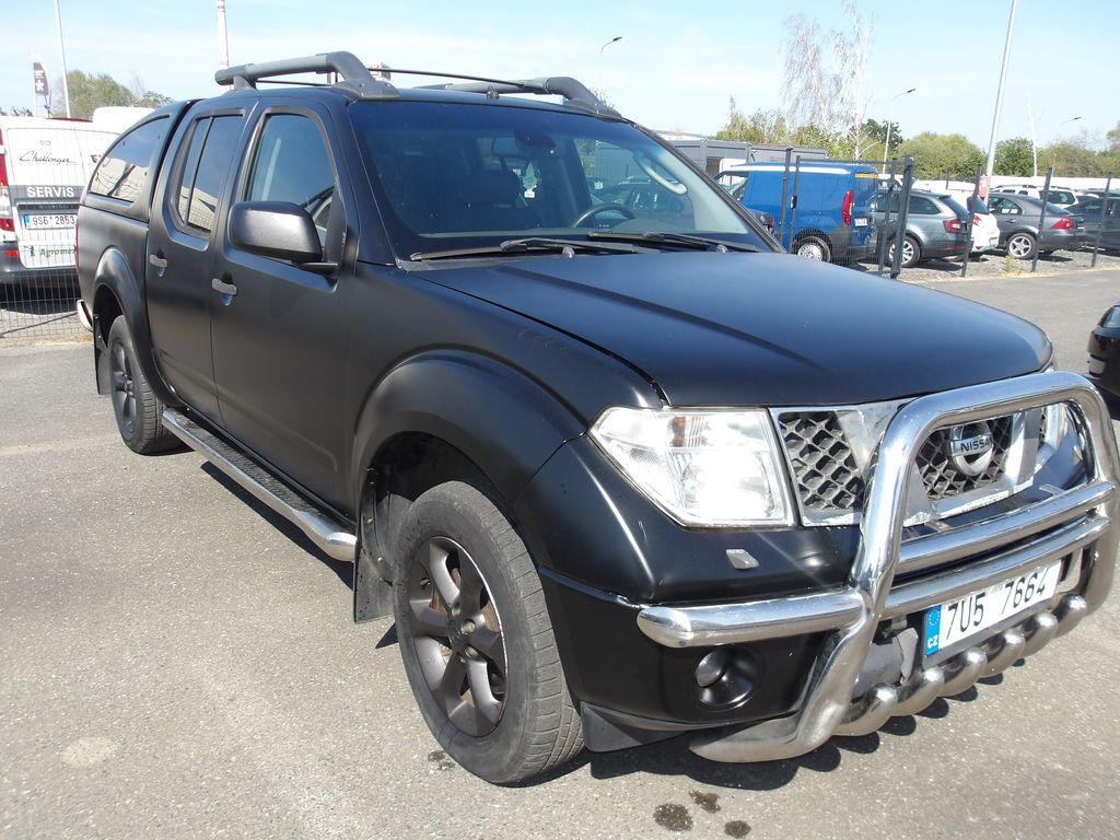 nissan-navara-2-5tdci-4x4-naj-200000km - 1