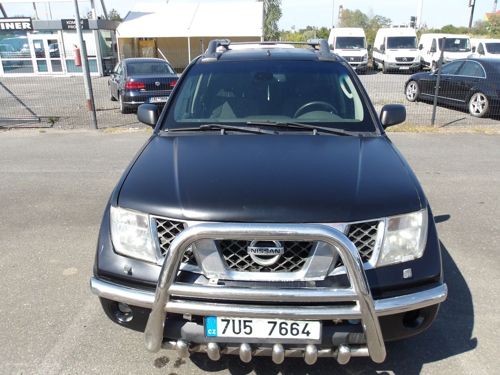 nissan-navara-2-5tdci-4x4-naj-200000km - 3