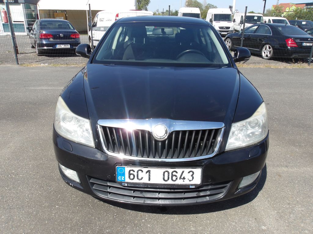 skoda-octavia-2-0tdi-jezdi-vyborne - 3