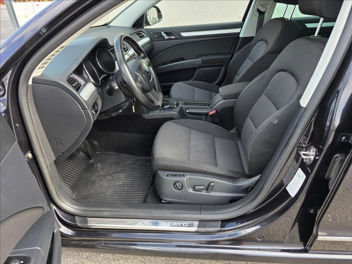 skoda-superb-2-0-tdi-103kw-4x4-dsg-panorama-2-0tdi-103kw-4x4-dsg-panorama - 9