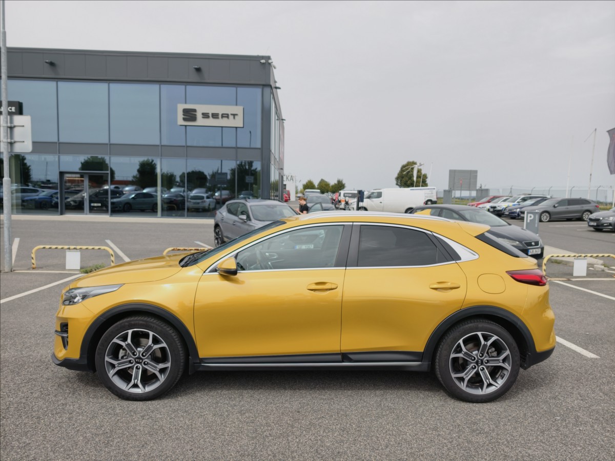 kia-xceed-1-4-t-gdi-mt-103kw-1-cr-servis - 2