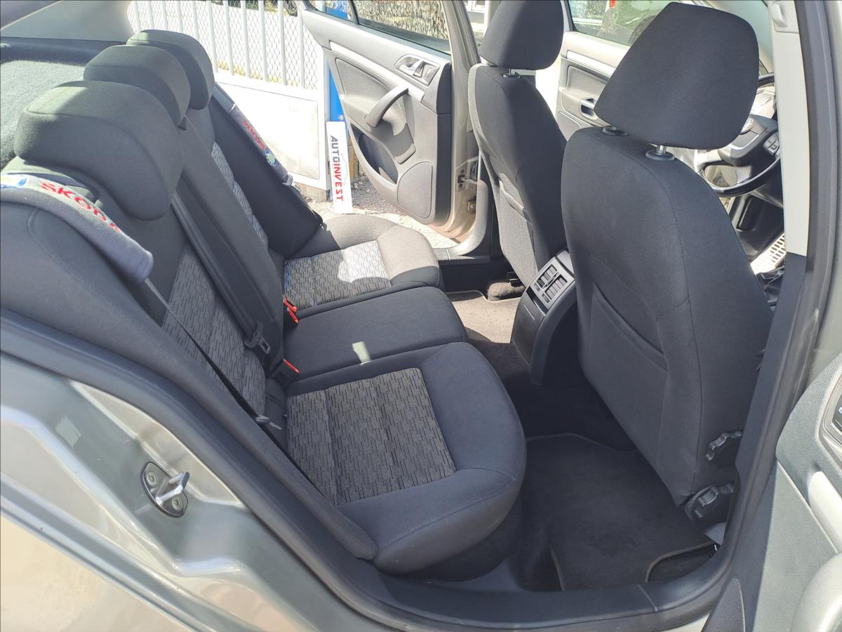 skoda-octavia-1-6-tdi - 6