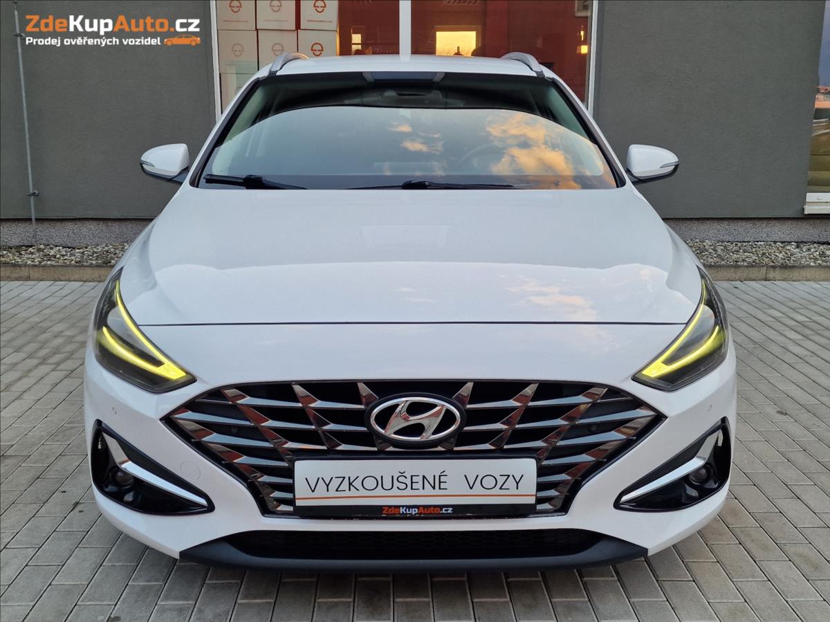hyundai-i30-1-0-t-gdi-smart-kombi-cr-1maj - 3