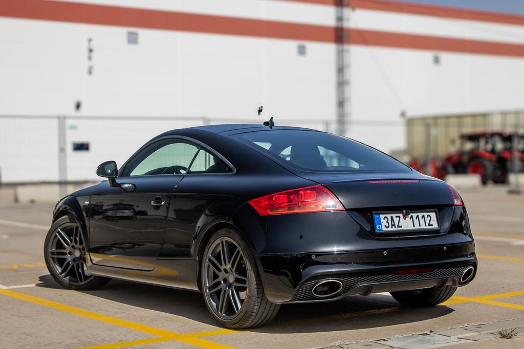 audi-tt-s-line - 6