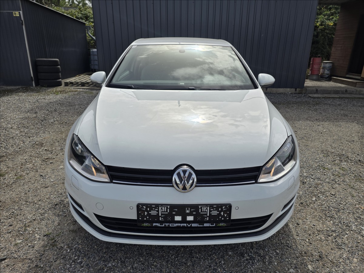 volkswagen-golf-1-2-tsi-63-kw-1-majitel - 5