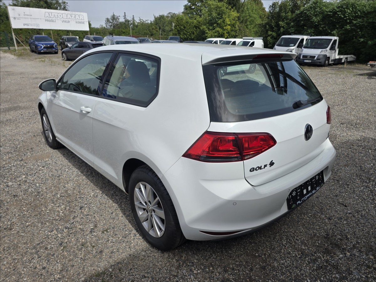 volkswagen-golf-1-2-tsi-63-kw-1-majitel - 7