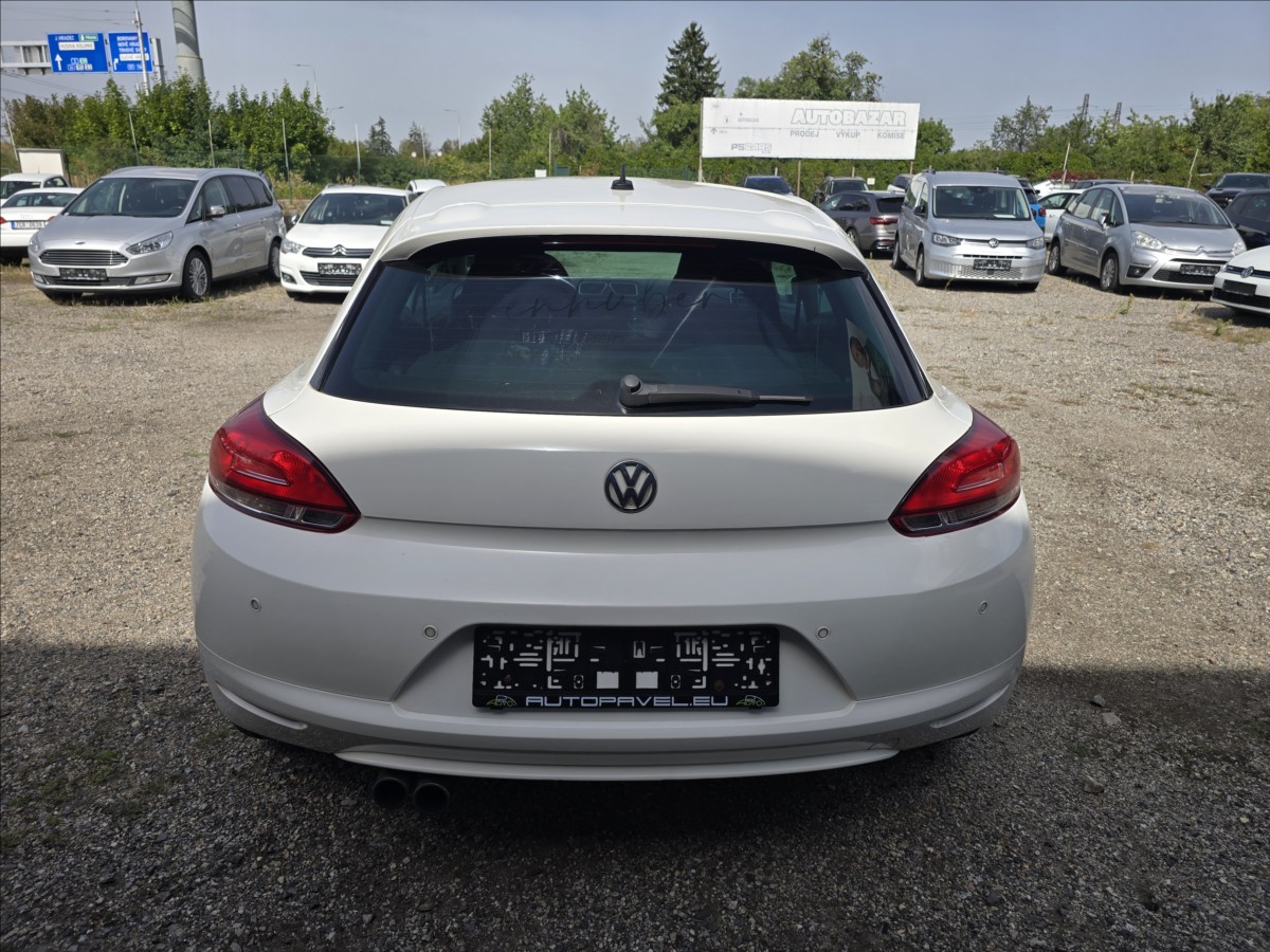 volkswagen-scirocco-1-4-tsi-r-line-90kw - 6