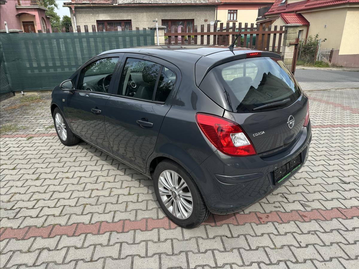 opel-corsa-1-4-automat - 7