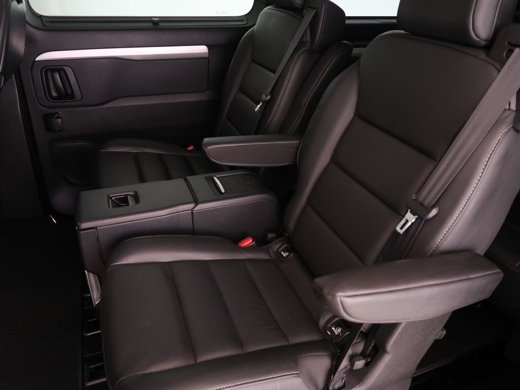 toyota-proace-2-0-d-4d-130kw-vip-l2-at-cz - 9