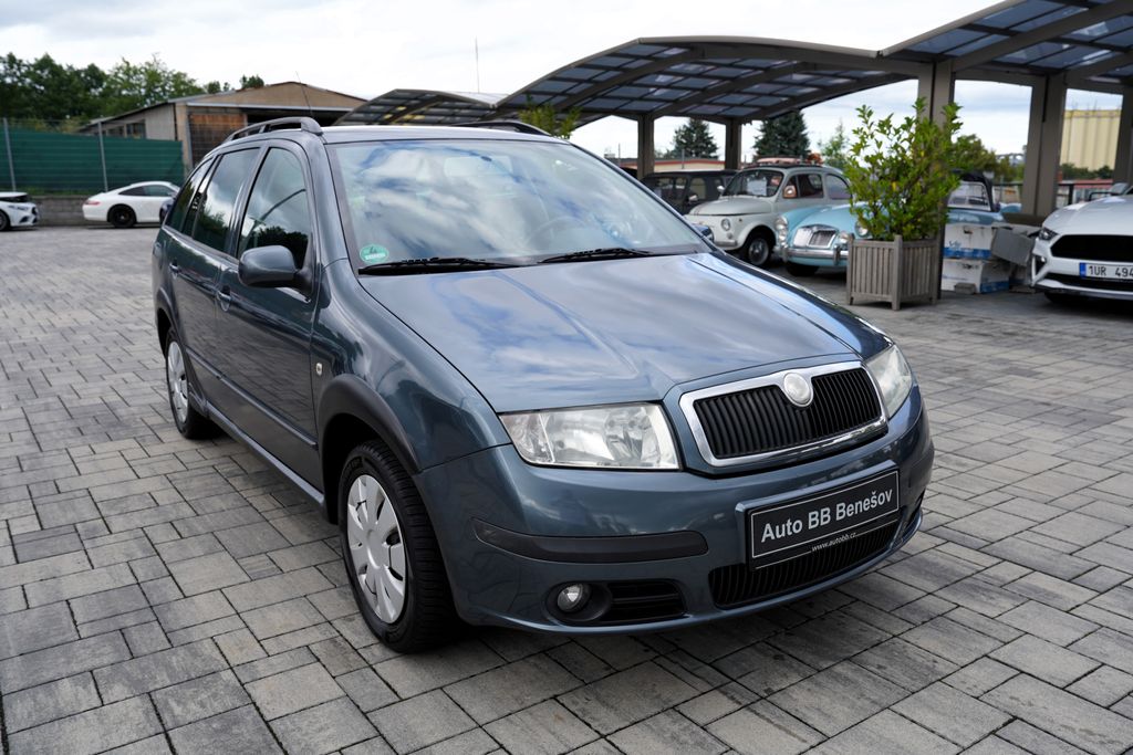 skoda-fabia-1-4-16v-ambiente-combi-80ps - 6