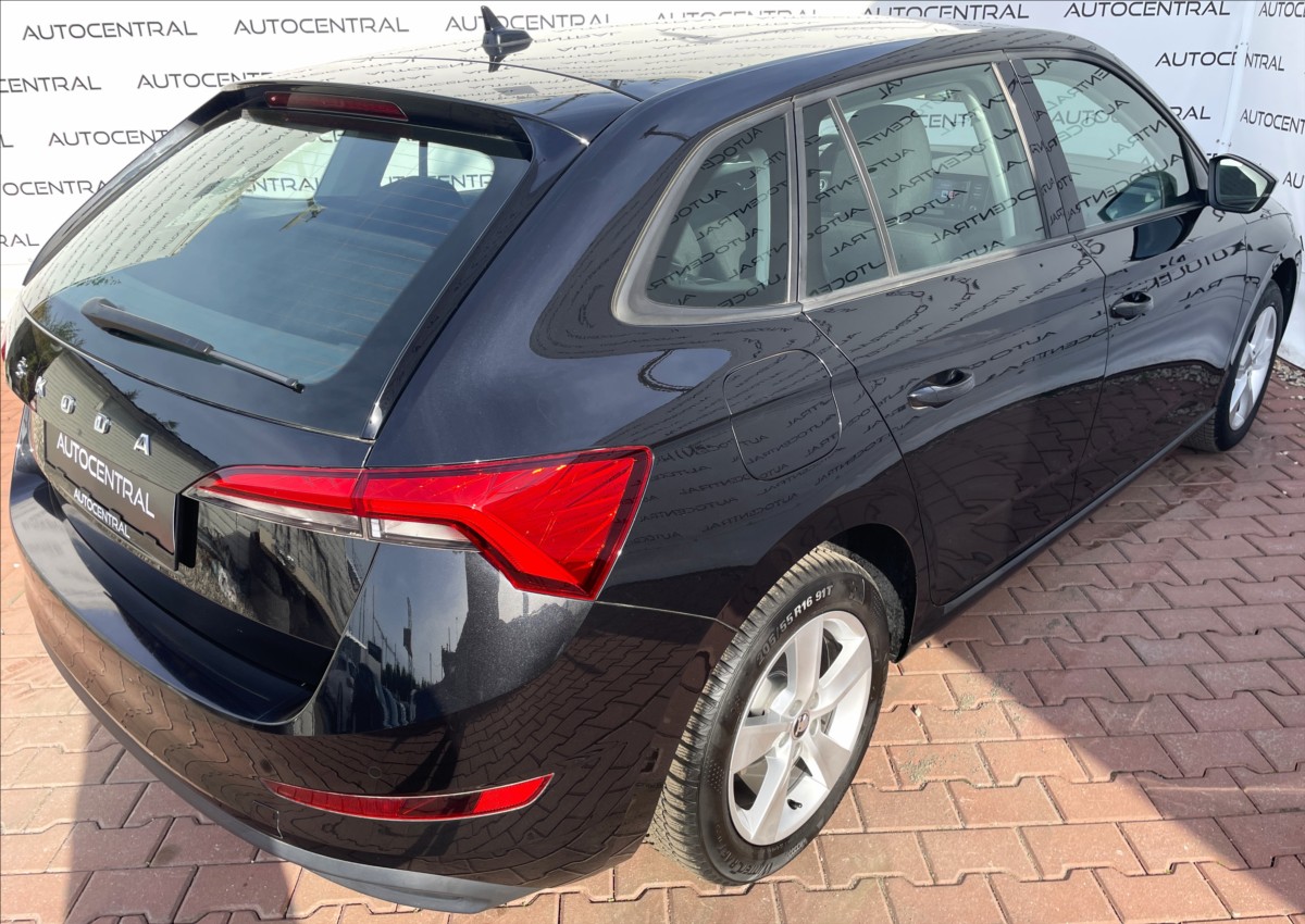 skoda-scala-1-0-tsi-cool-70kw-110t-km-1-majitel - 8