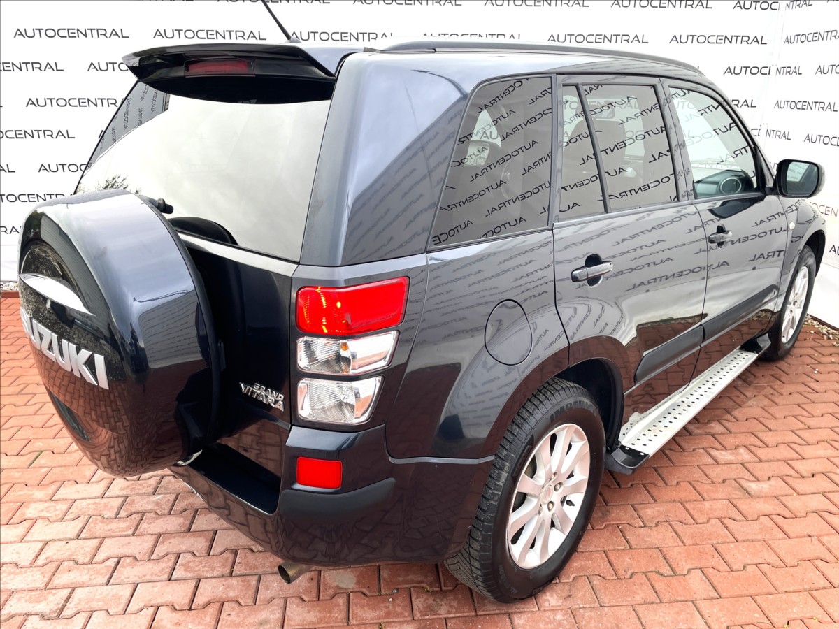 suzuki-grand-vitara-2-0-i-103kw-4x4 - 8