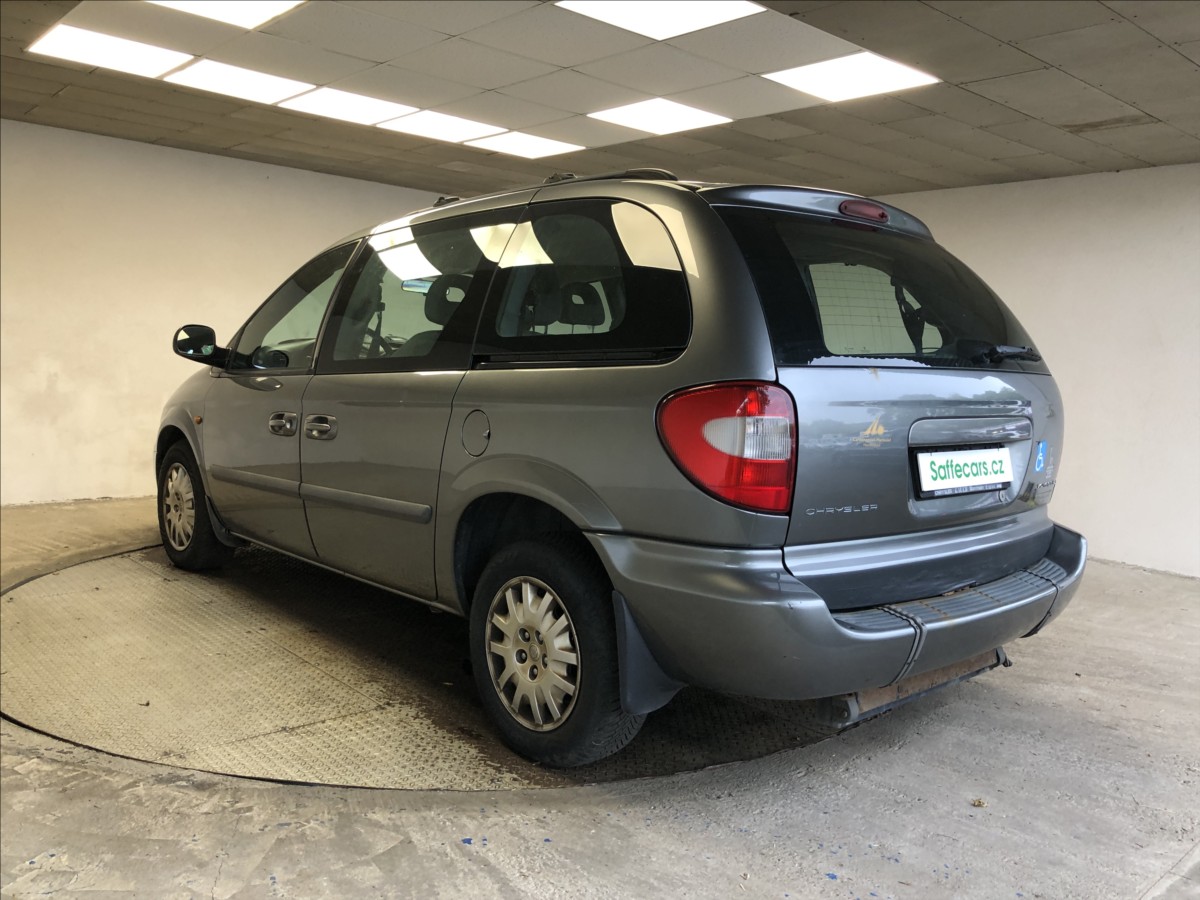 chrysler-voyager-2-8-crdi - 4