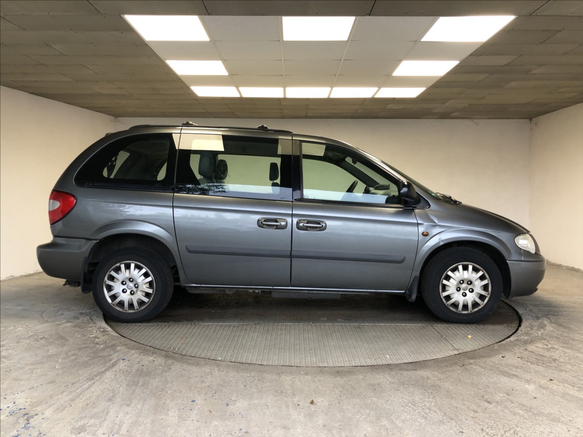 chrysler-voyager-2-8-crdi - 7