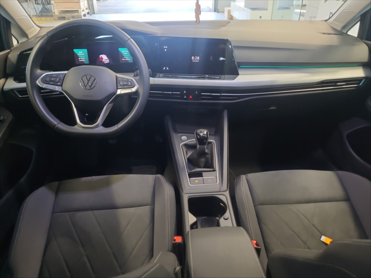 volkswagen-golf-variant-1-5-tsi-96kw-life - 2