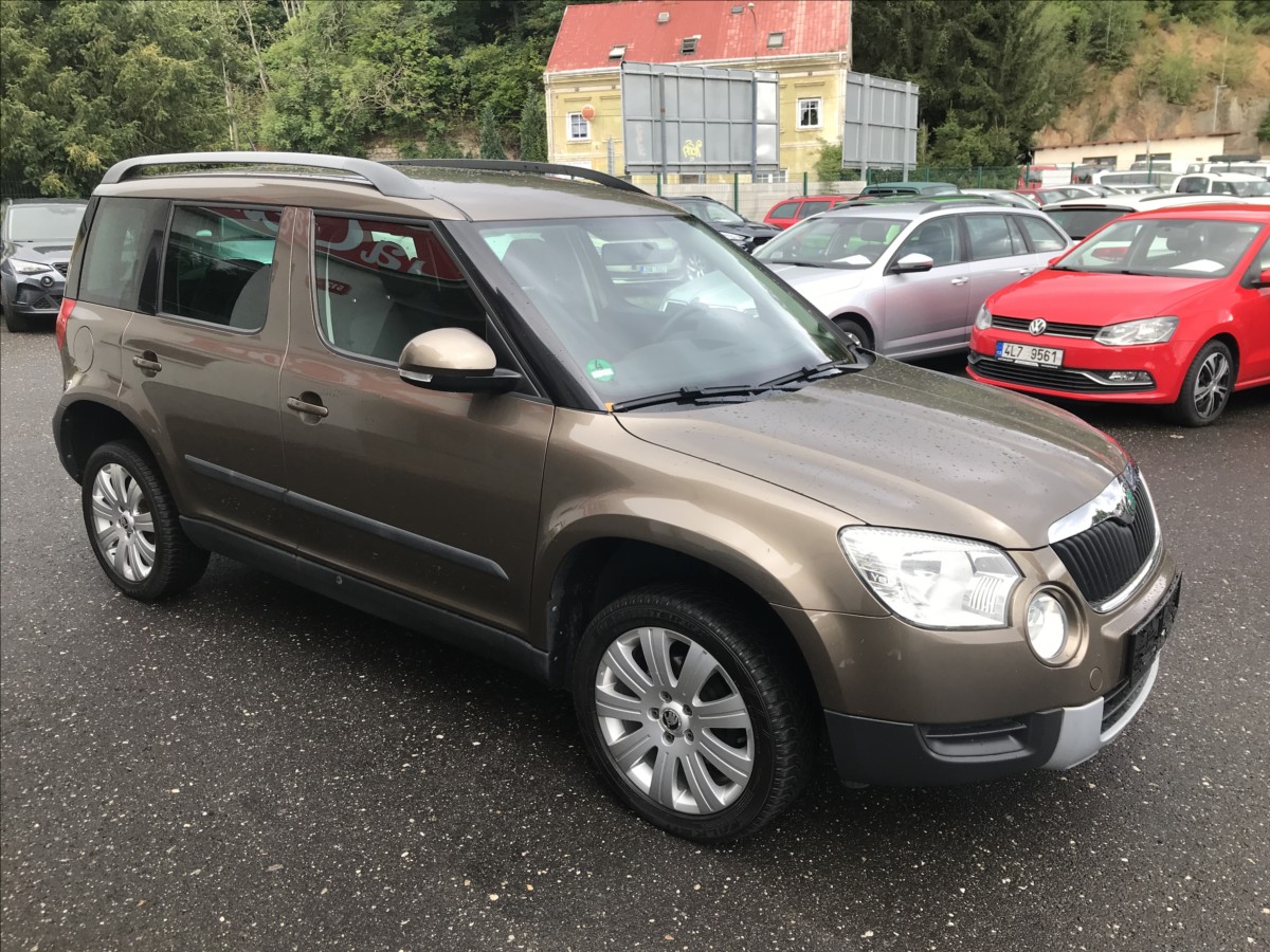 skoda-yeti-1-2-tsi-77kw-mt-4x2 - 3