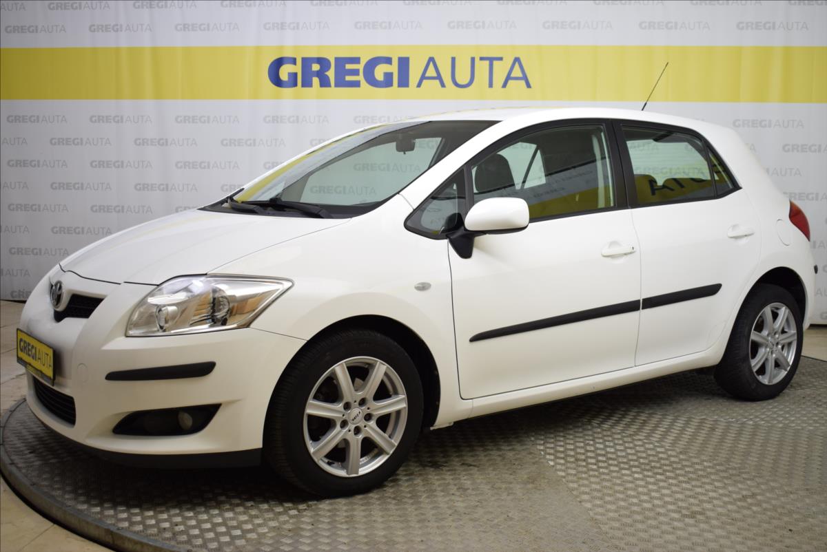 toyota-auris-1-6-vvt-i-po-stk-super-stav - 2