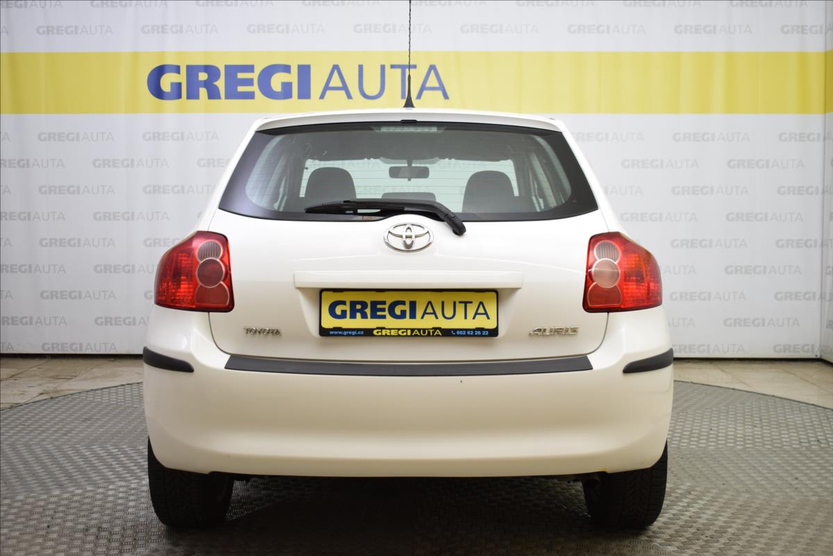 toyota-auris-1-6-vvt-i-po-stk-super-stav - 3