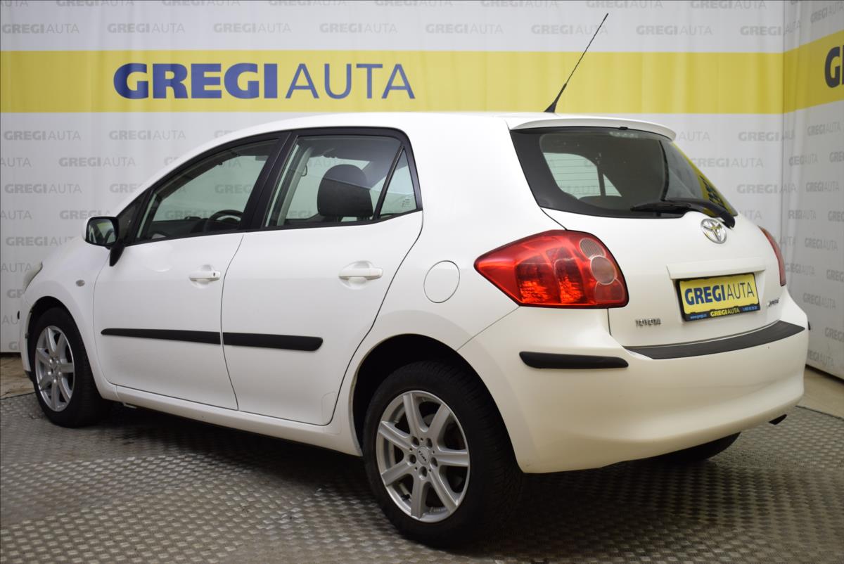 toyota-auris-1-6-vvt-i-po-stk-super-stav - 4