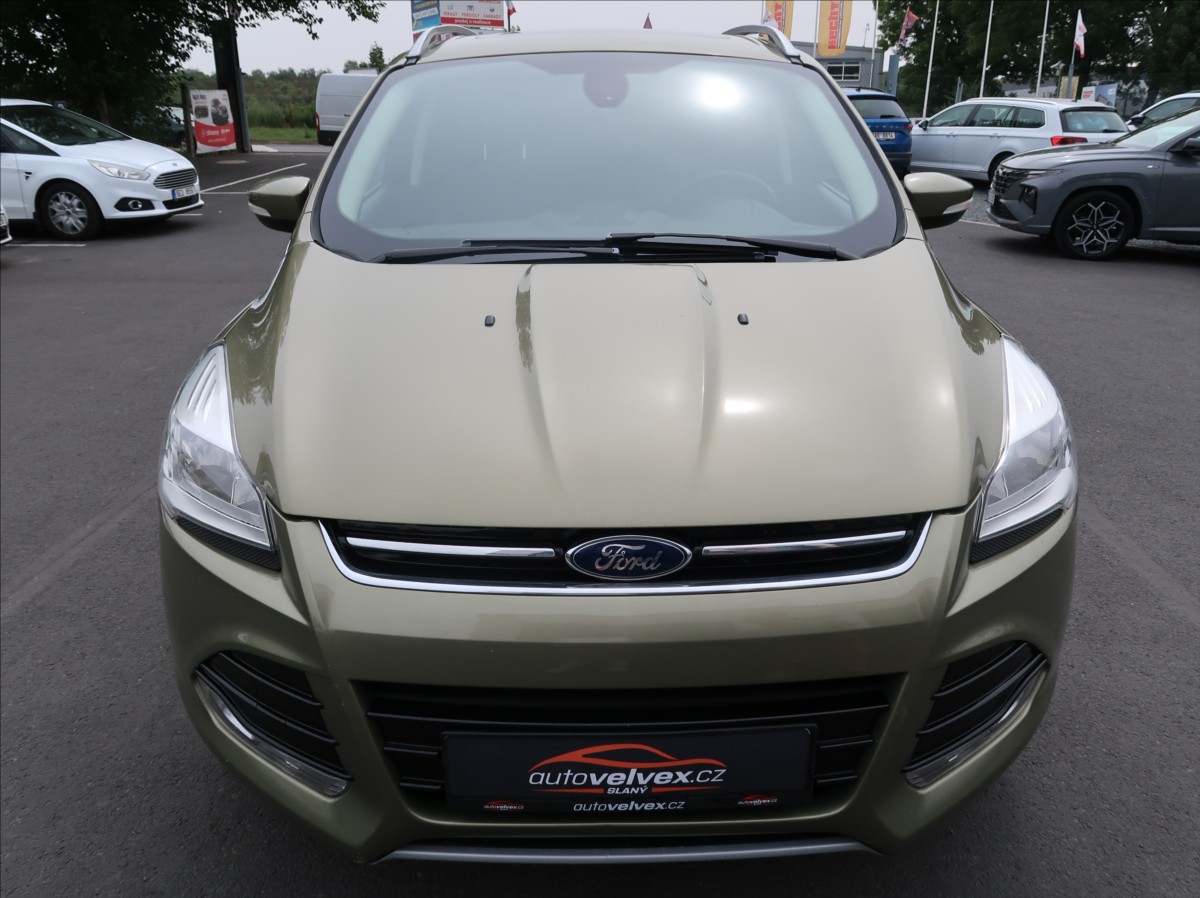 ford-kuga-2-0-tdci-120kw-titanium-panorama - 6